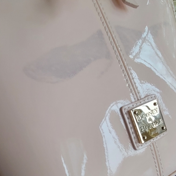 Dooney & Burke Trixie Crossbody Purse Blush color, New with defect - Picture 6 of 13